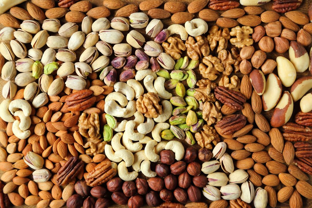 Nuts to strengthen men's health and increase potency