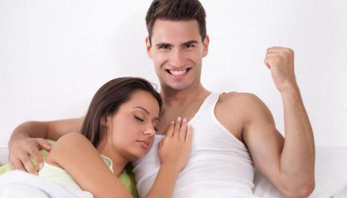 A man improves his intimate life by increasing potency with the help of vitamins