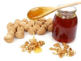 Increased potency in men occurs when taking nuts and honey